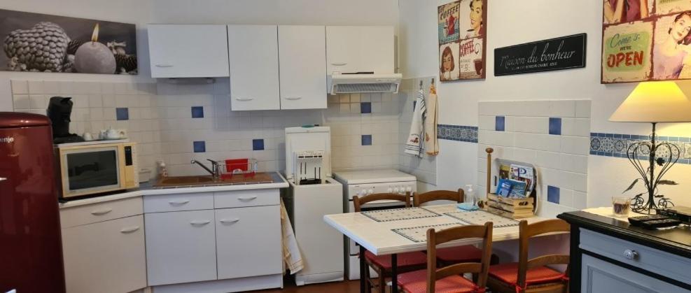 4 Rue Guy De Maupassant Leilighet Valmont  Eksteriør bilde